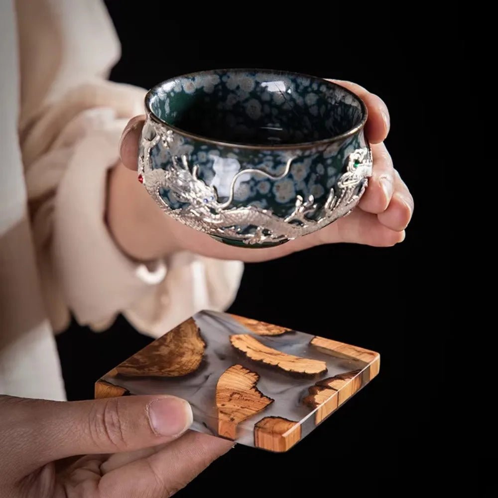 VAREON Coaster – Wood & Resin - Vareon